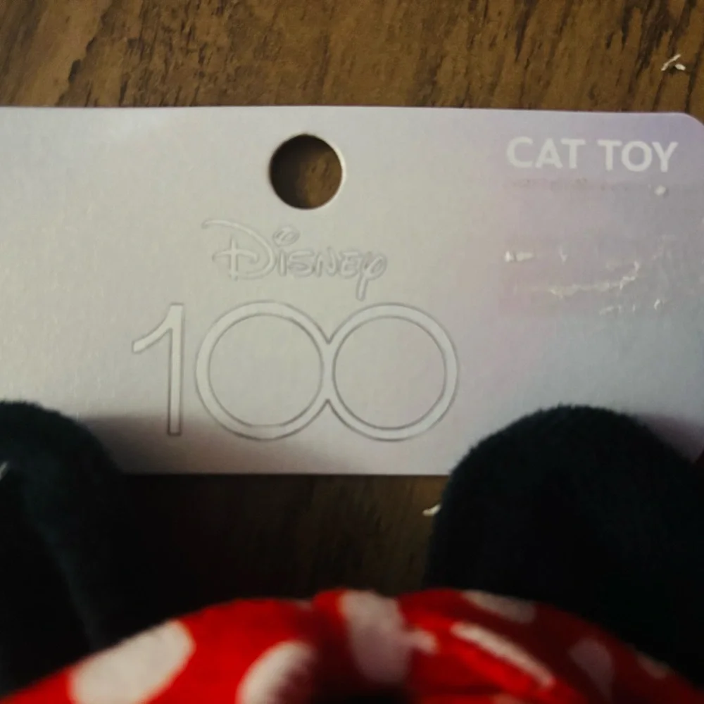Adorable CatNip Disney 100th Year Minnie Mouse Feline Toy!!